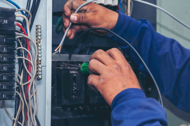 Best Licensed Electrician  in Cornelius, NC
